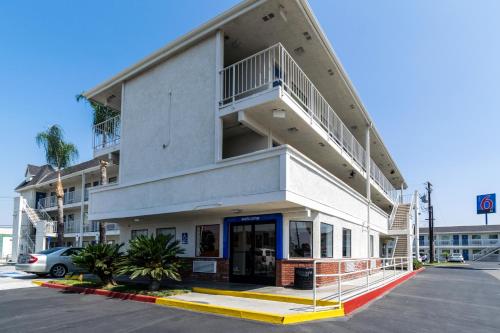 Motel 6-Anaheim, CA - Fullerton East