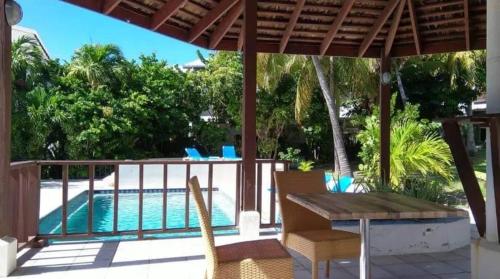 Paradise Condo in Point Blanche