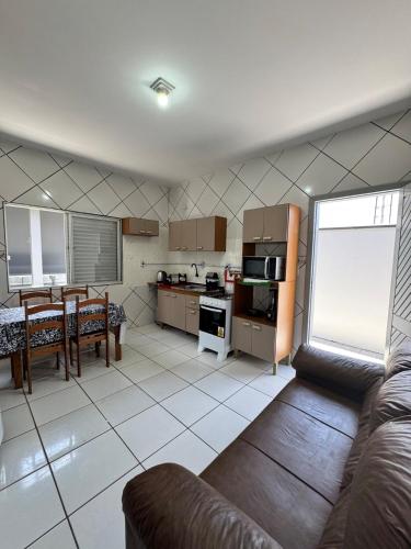 Casa grande confortável para família (Casa grande confortavel para familia) in São João do Rio Vermelho