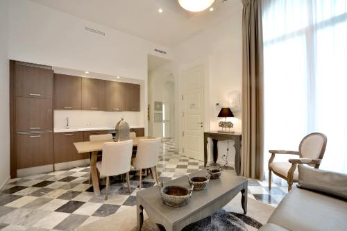 El Armador Casa Palacio - image 9