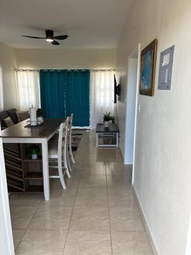 Sea View Escape in انغيلا