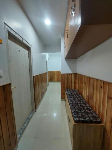Hotel Rashak - Mg Marg - image 5