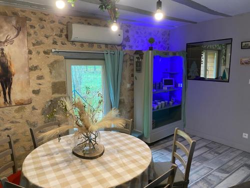 Au Pied de Troncais in Brēza