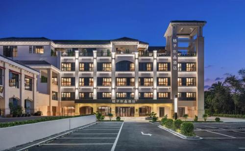 Exterior view of Sanya Romance Park Resort Duty-Free City Orange Crystal