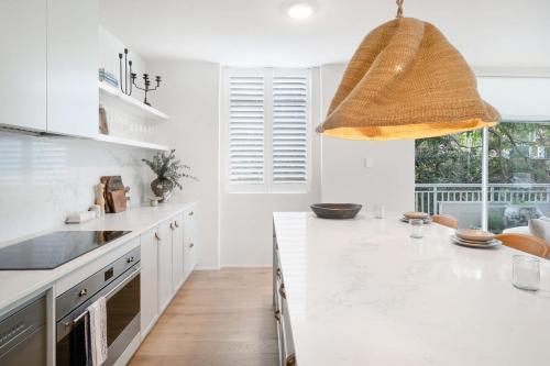 Designer Living in Darling Point with Parking in Darling Point
