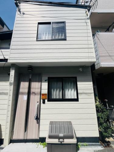 Sunny House Momiji 紅葉 民泊 南海線岸里玉出駅徒步5分