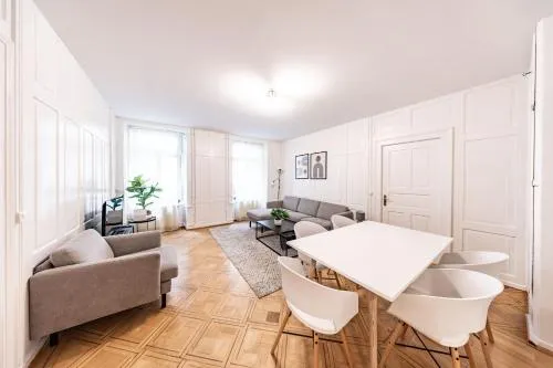 The R Apartment Munot - Old Town in Schaffhausen, Schweiz
