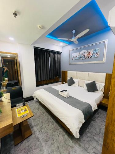 Hotel secure inn saroli in Surat