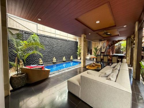 Rahayu Guest House Seminyak Room Type - Superior Double Room