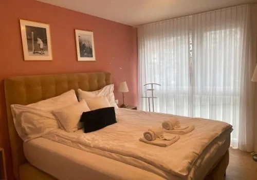 The R Apartment Adlisberg in Geroldswil, Schweiz