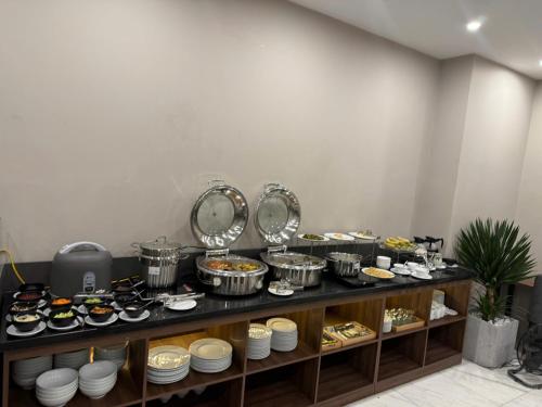 餐飲服務, TQ豪華飯店公寓 (TQ Luxury Hotel & Apartment) in 海防