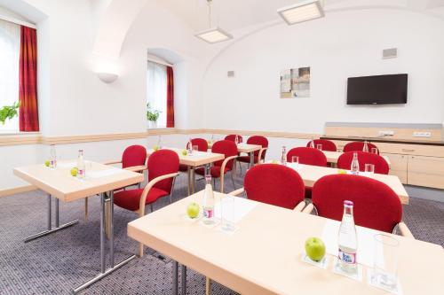 Exe City Park Hotel - image 12