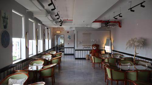Restoran, Al-Bandar 1 Apartments | Managed by Yanbu Suites in Yanbu