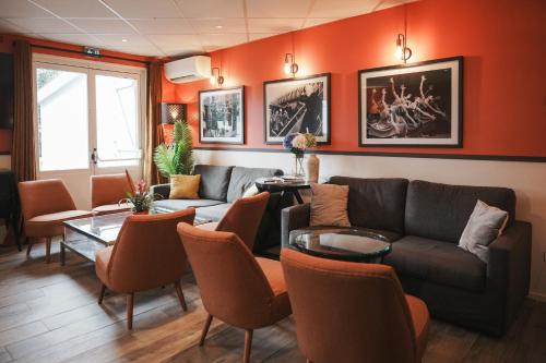 Restaurant, Brit Hotel Confort Orly Morangis in Morangis