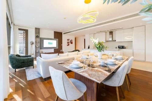 Elegant 3BR with Maids Room City Walk Dubai - main image