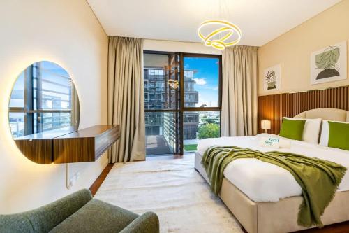 Elegant 3BR with Maids Room City Walk Dubai - image 7