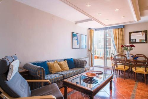 Közös társalgó / TV, Best sea views, 20 minutes to Barcelona in Montgat