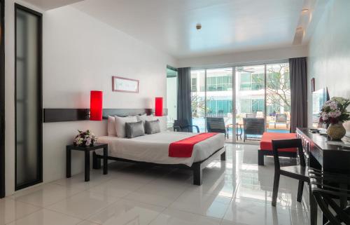 room detail thumbnail 0