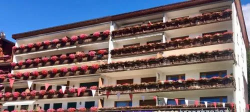 Crans center and close to the ski lifts in Crans-Montana, Schweiz