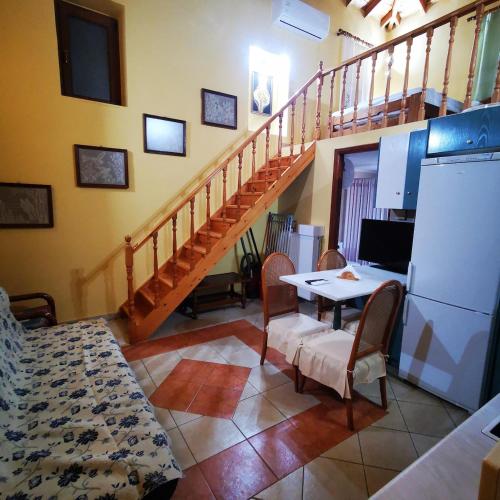 Where time slows 1 Repanidi village gîte à louer Aghios Ypatios