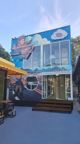 Экстерьер, Sleep On The Clouds in Ката