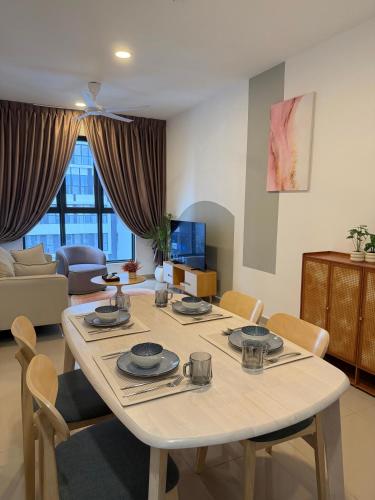 Suria Garden Family 3 Room Condo [7pax]
