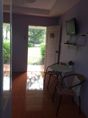 Ratchaburi บ้านไอหมอกสวนผึ้ง 4-Star Hotel lobby