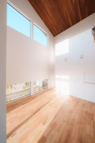 鋸南町 Sky Land Garden 自然に囲まれた庭で子どもと犬とゆっくり過ごせる家