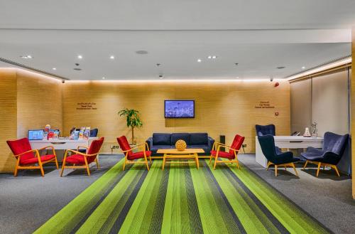 Lobby, Ramada Hotel & Suites By Wyndham Dubai JBR in Dubai