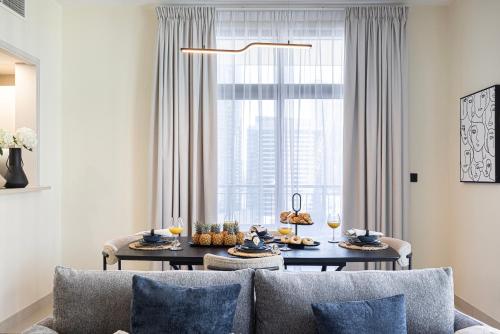 Family Friendly 1BR Near Burj Khalifa - image 14