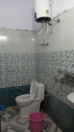 Hotel M D Palace Near Rammandir Ayodhya