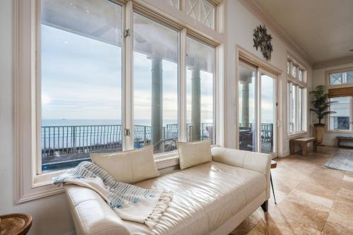 Gulf Paradise by Destin Getaways – Destin, FL