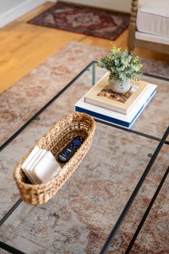 Family Neighborhood - Full Yard - Parking in 格林伍德