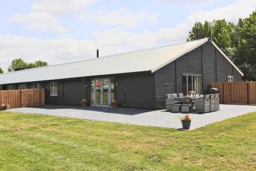 Seadmed, 7 Bed in Barsham oc-then in Barsham