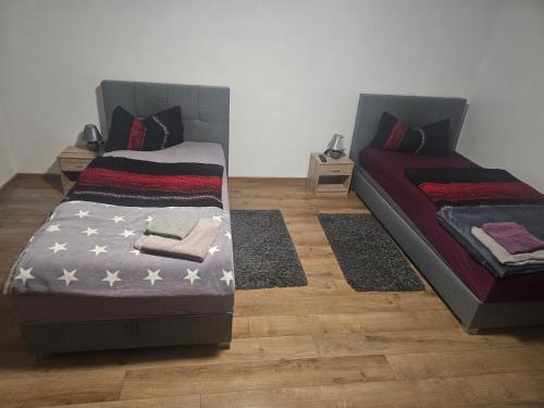 Schöne Vollausgestattete Monteurs- Gästewohnung in der Gartenstadt Leuna und nähe Geiseltalsee 2409 in Leuna, Deutschland
