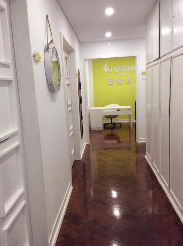 4U Lisbon IV Guesthouse Airport 3