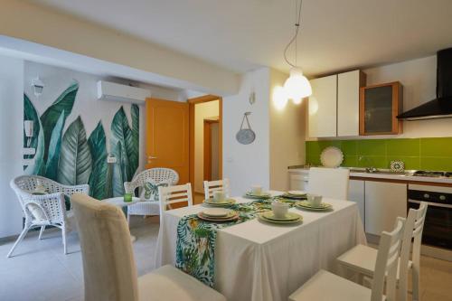 Salini Apartments - Santa Maria del Focallo