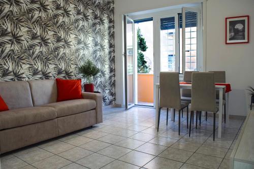 Appartamento con balcone - a 10 minuti dalla metro