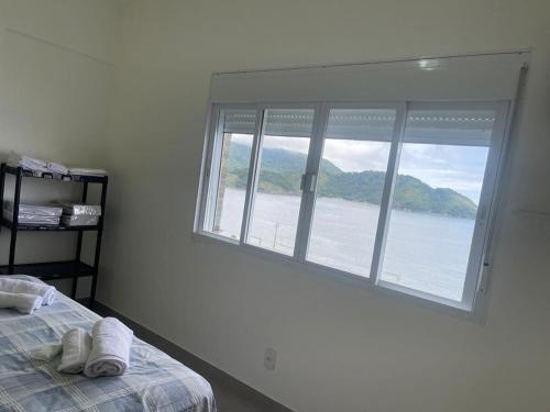 Apê Ponta da Praia Santos (Ape Ponta da Praia Santos) in Ponta da Praia