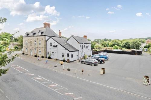 Mortimers Cross Guest House in Aymestrey