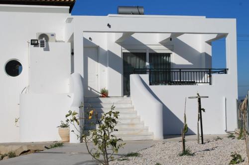 Villa Helia gîte à louer Selvéri