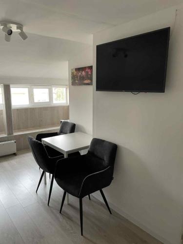 Oprema, Jázmin apartman (Jazmin apartman) in Kartal