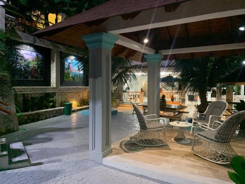 Villa Palmera Barahona, Dream Getaway in Barahona