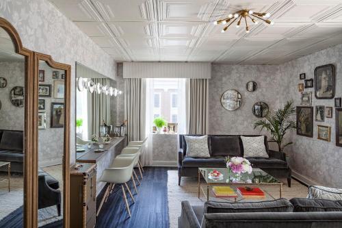 Graduate by Hilton Charlottesville