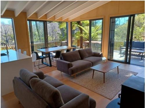 Ponga House - Kaitoke Waters in Great Barrier Island