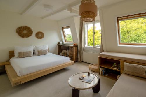 Canal View Stay Amsterdam, Амстердам (фото 5)