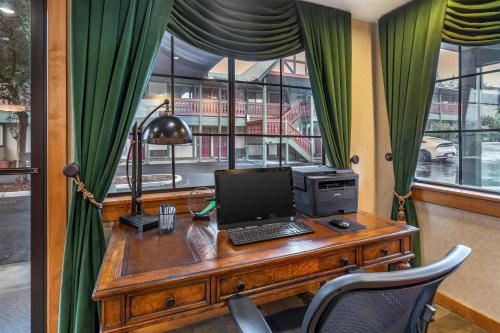 Best Western Windsor Inn - image 2