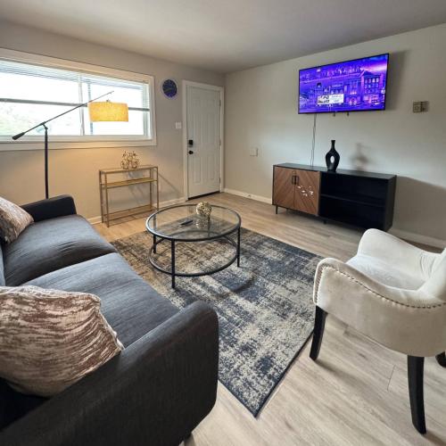 1 DT Dallas l FIFA WORLD CUP READY l 5 Min from Love Field in Ист-Даллас