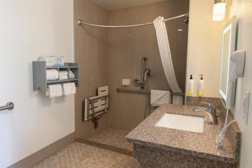 El Castell Motel - image 3