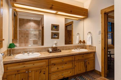 Abode at the Homestead - image 9